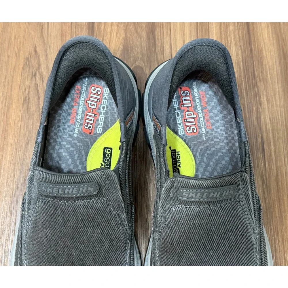 Skechers Hands Free Slip-ins Respected Holmgren Shoes Sz 9.5 Extra Wide Charcoal